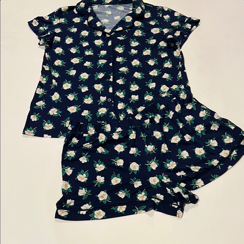DRAPER JAMES Floral summer Pajama Set - Navy cream. CF5